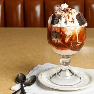 Super Brownie Sundae